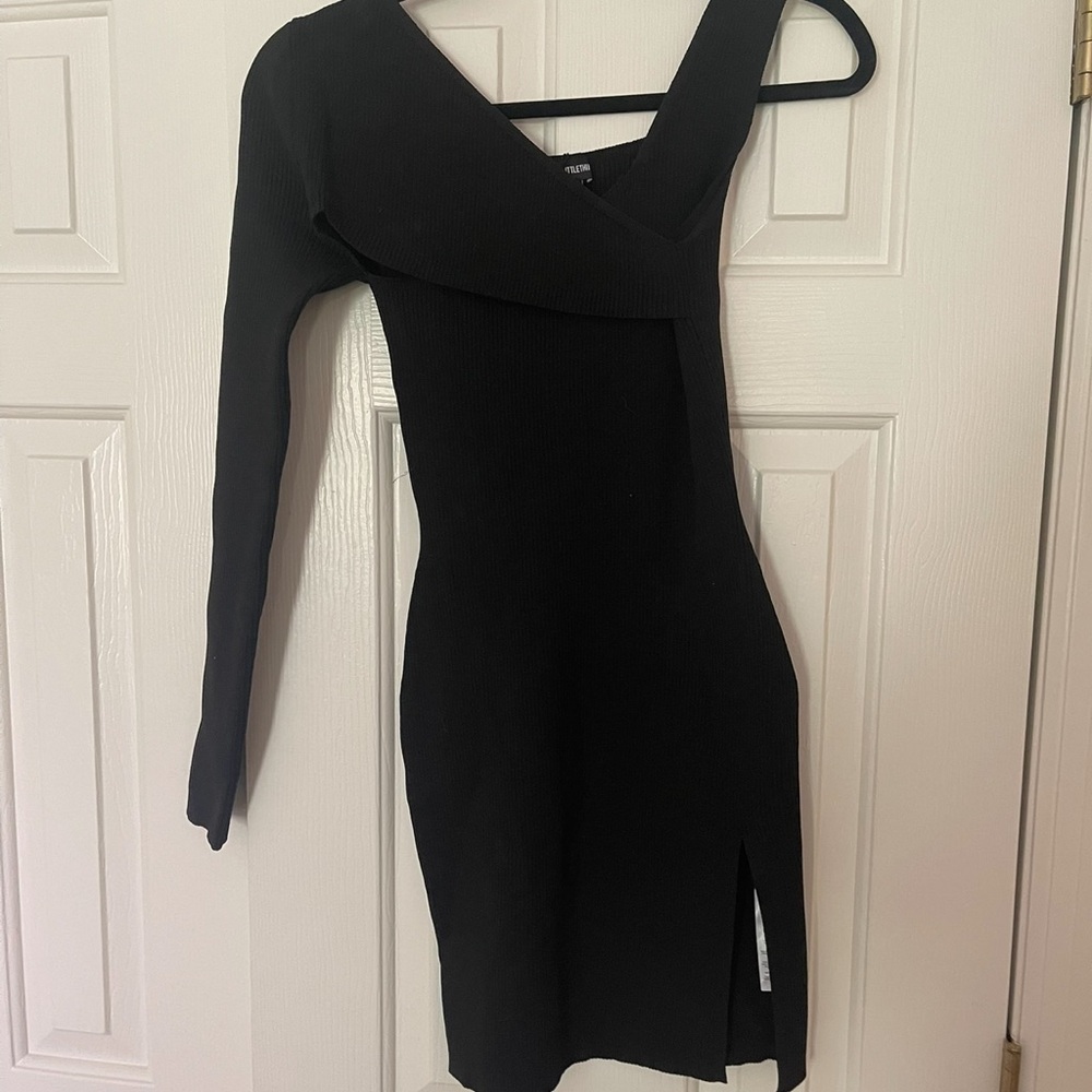 PrettyLittleThing Black Long Sleeve Dress
